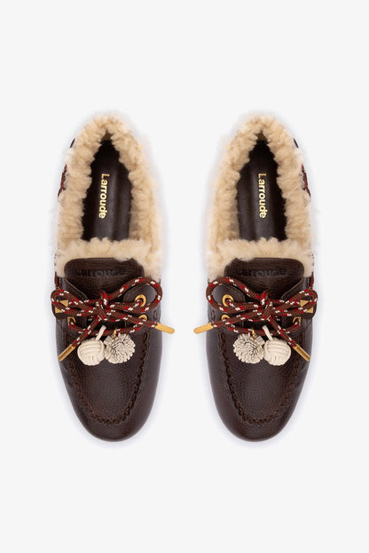 Cyprus Boat Shoe In Brown Leather and Natural Shearling - Larroude