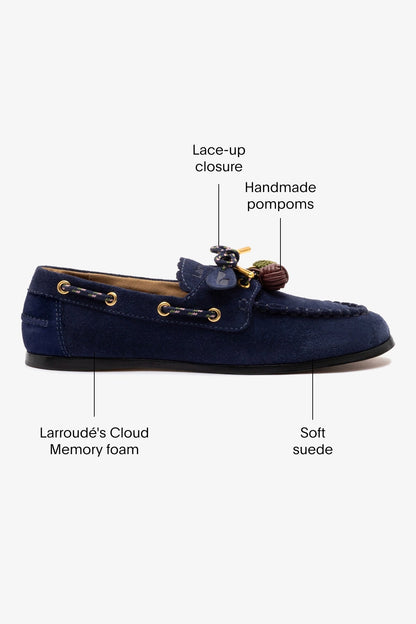 Cyprus Boat Shoe In Navy Suede - Larroude
