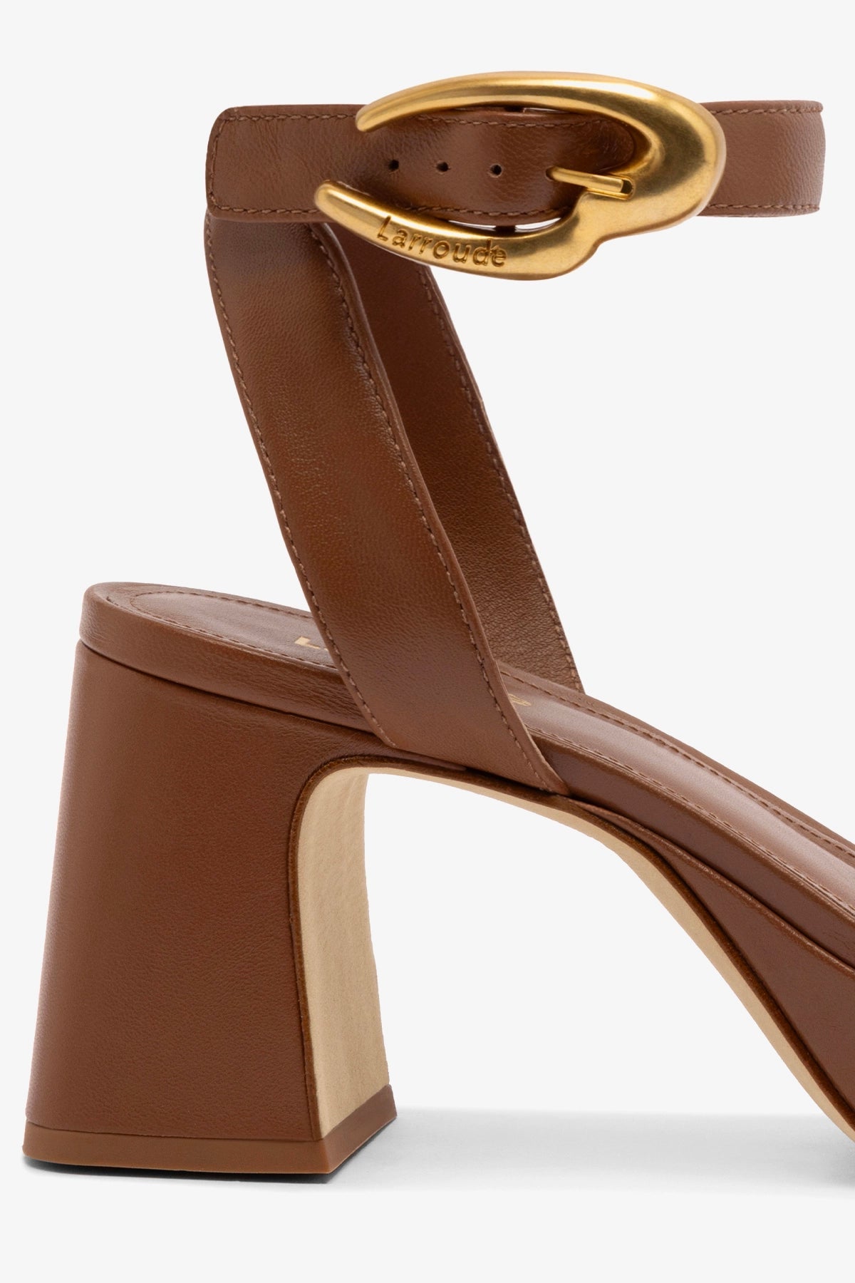 Dolly Verona Low Sandal In Caramel Leather - Larroude