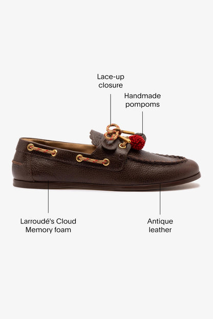 Cyprus Boat Shoe In Brown Leather - Larroude