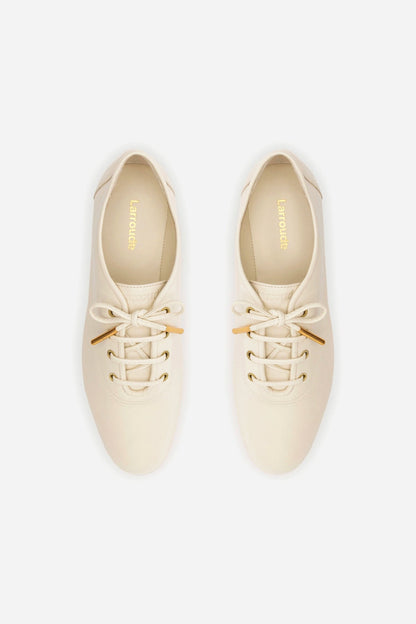 Liza Sneaker In Ivory Leather - Larroude