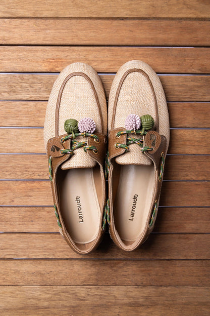 Cyprus Boat Shoe In Beige Raffia And Brown Leather - Larroude