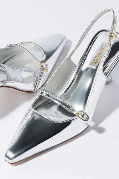 Ines Pump In Silver Specchio - Larroude