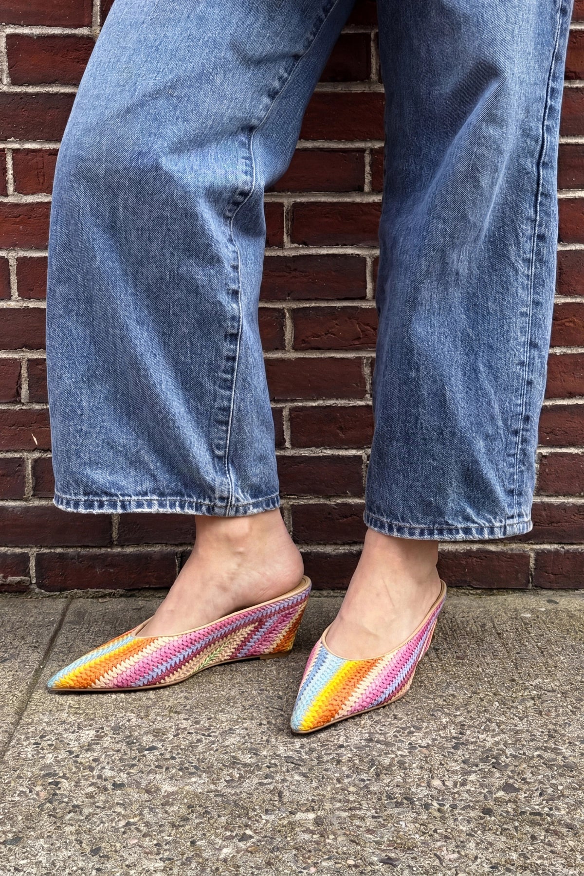 Loulou Mule Rainbow Raffia - Larroude