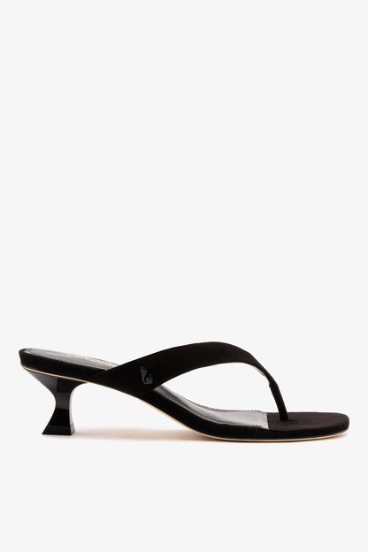 Gaia Low In Black Leather - Larroude
