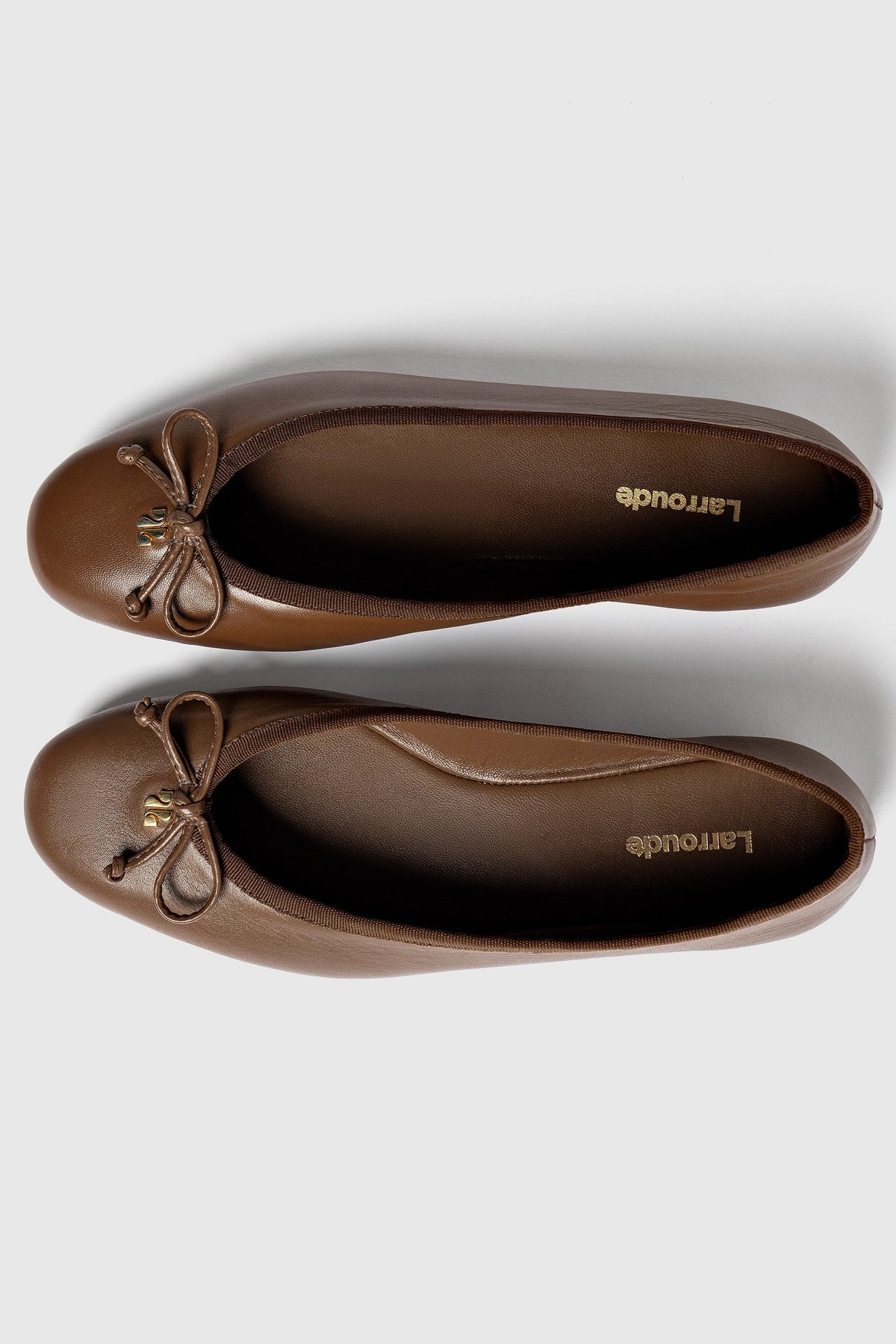 Pavlova Ballet Flat In Burnt Umber Leather - Larroude