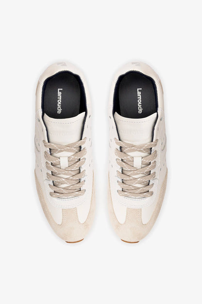 Stella Sneaker In White Leather - Larroude