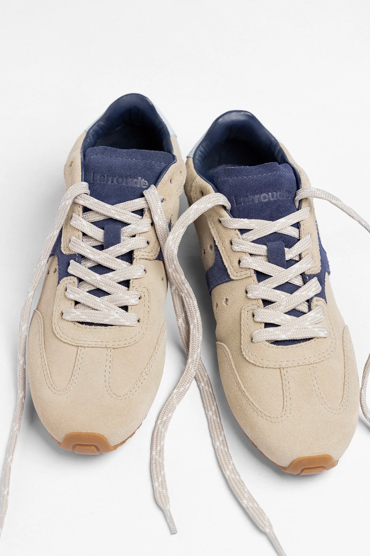 Stella Sneaker Oyster Gray Suede - Larroude