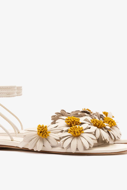Fiore Flat Sandal Ivory Leather - Larroude