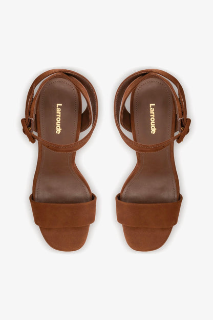 Dolly Sandal In Burnt Umber Suede - Larroude