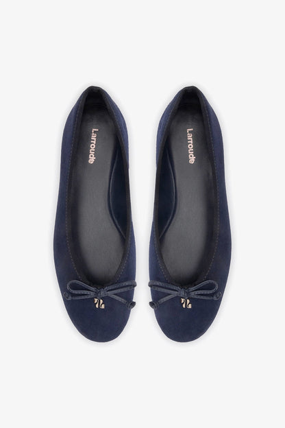 Pavlova Ballet Flat In Indigo Suede - Larroude