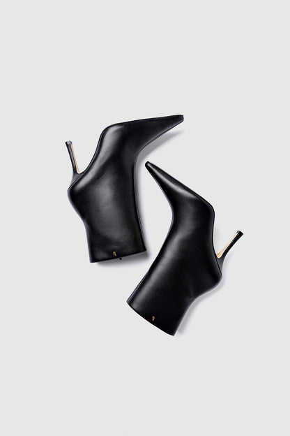 Mini Carine Boot In Black Leather - Larroude