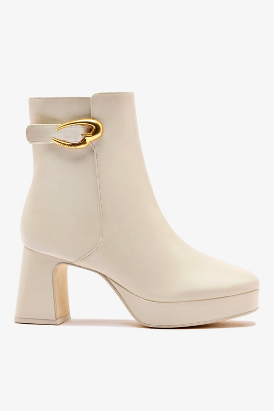 Dolly Verona Low Boot In Ivory Leather - Larroude
