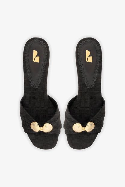 Coquile Mule Black Raffia - Larroude
