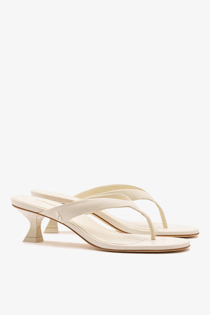 Gaia Low In Ivory Leather - Larroude