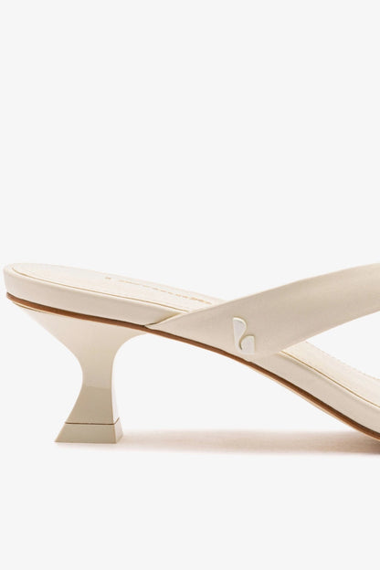 Gaia Low In Ivory Leather - Larroude