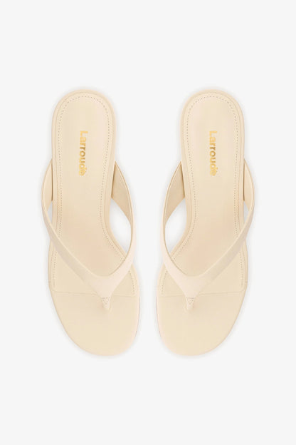 Gaia Low In Ivory Leather - Larroude