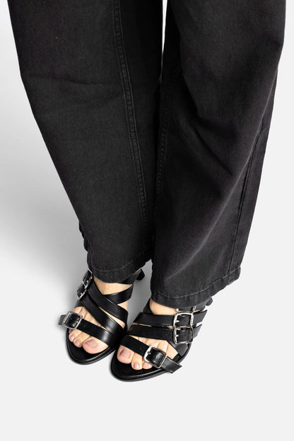 Patti Mule In Black Leather - Larroude
